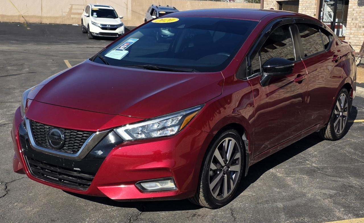 Nissan Versa  2020