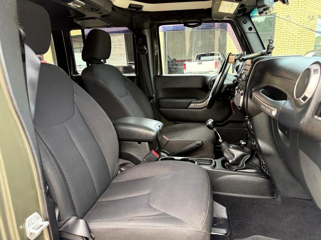 Jeep Wrangler Unlimited Sport 4WD 2015