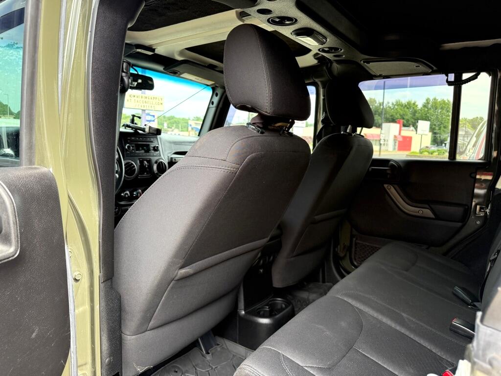 Jeep Wrangler Unlimited Sport 4WD 2015