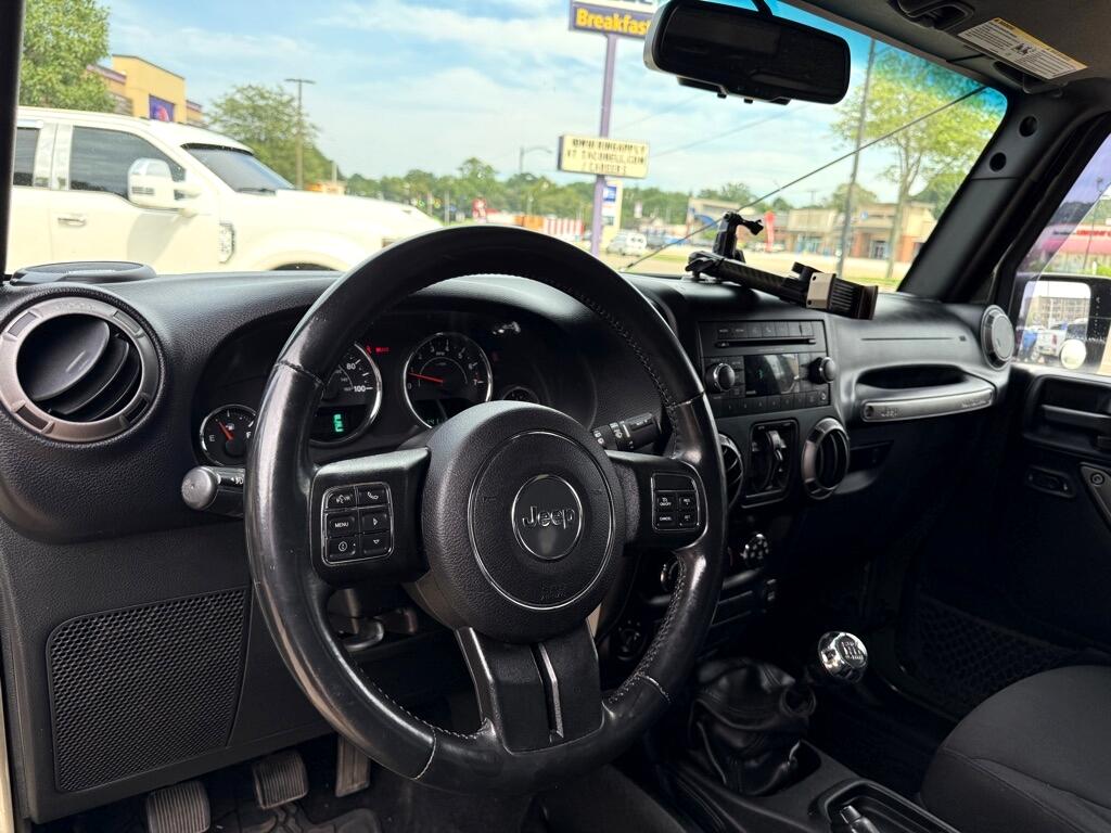 Jeep Wrangler Unlimited Sport 4WD 2015