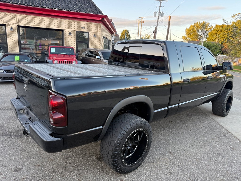 Dodge Ram 3500 Laramie Mega Cab 4WD DRW 2008