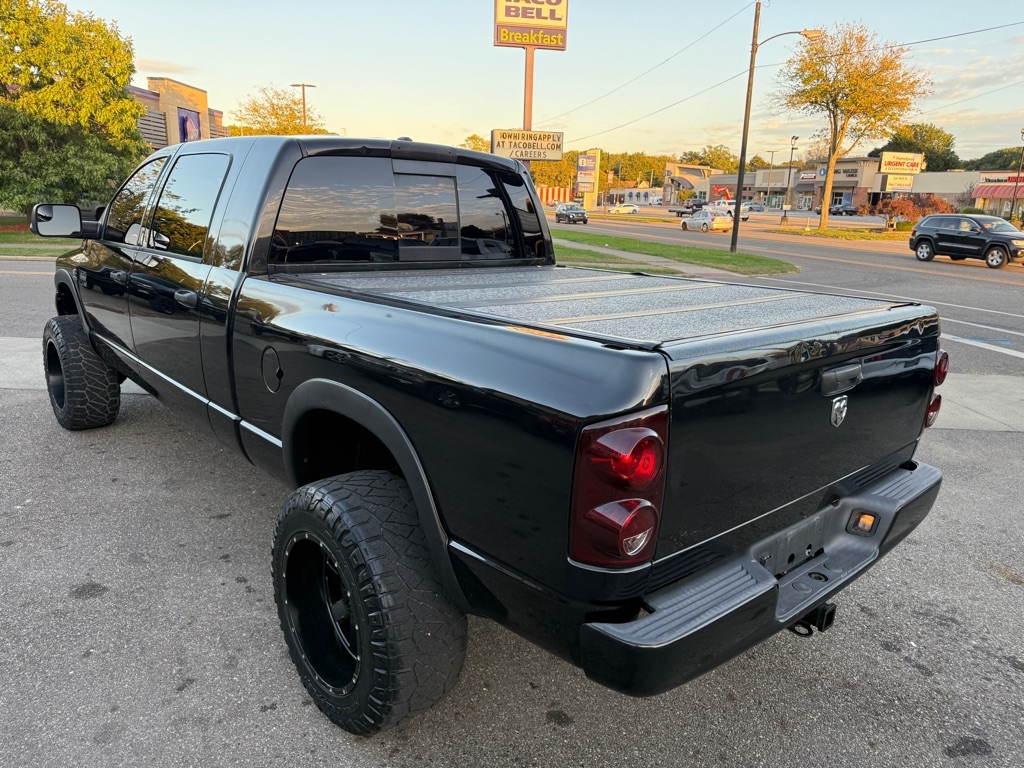 Dodge Ram 3500 Laramie Mega Cab 4WD DRW 2008