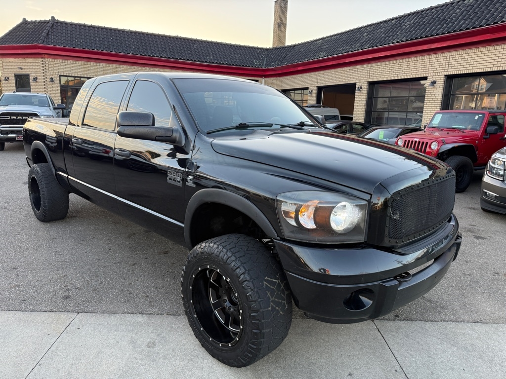 Dodge Ram 3500 Laramie Mega Cab 4WD DRW 2008