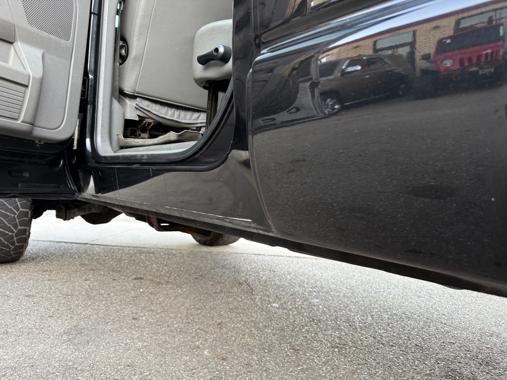 Dodge Ram 3500 Laramie Mega Cab 4WD DRW 2008