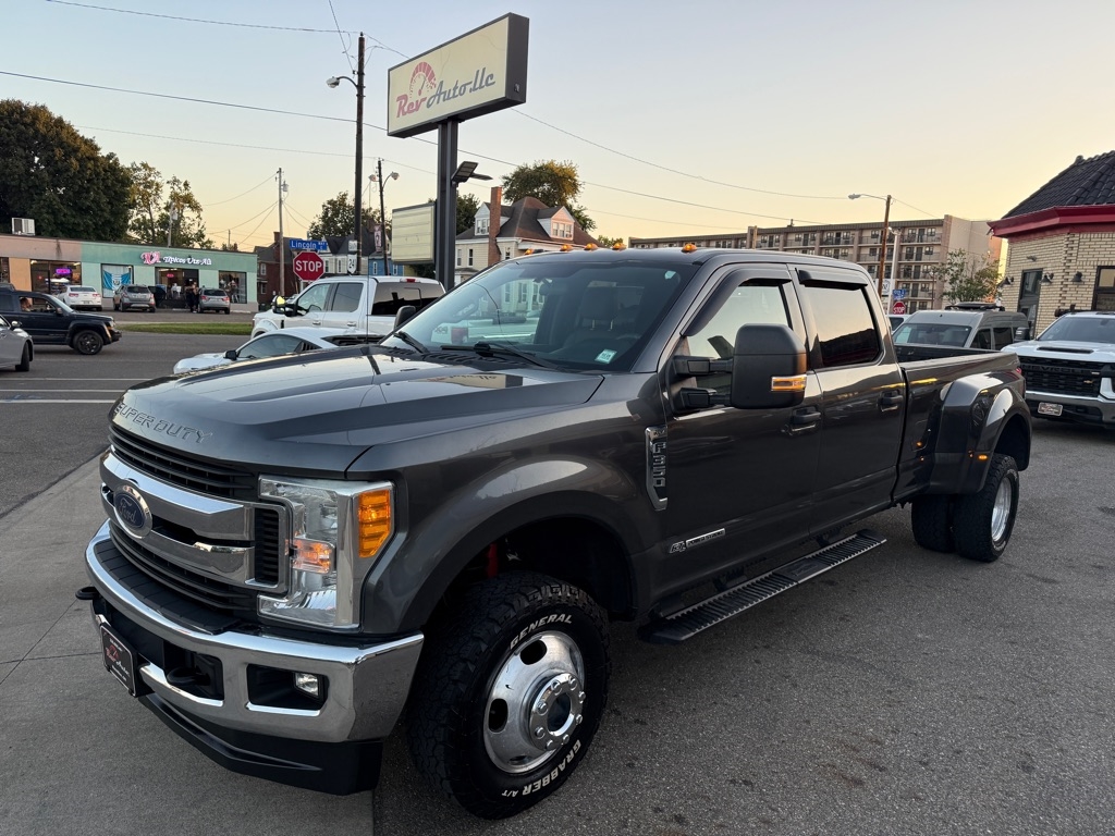 2017 Ford F-350 SD XL Crew Cab Long Bed DRW 4WD