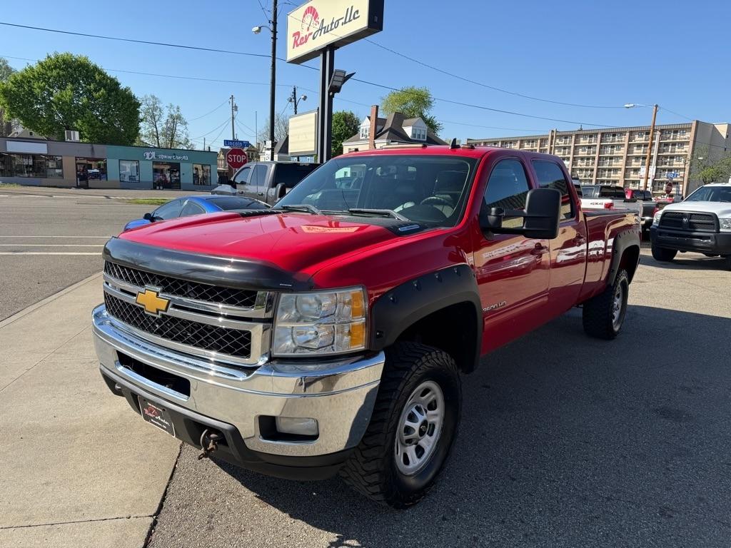 2011 Chevrolet Silverado 3500HD LTZ Crew Cab  4WD