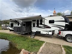 2017 Keystone Unknown 