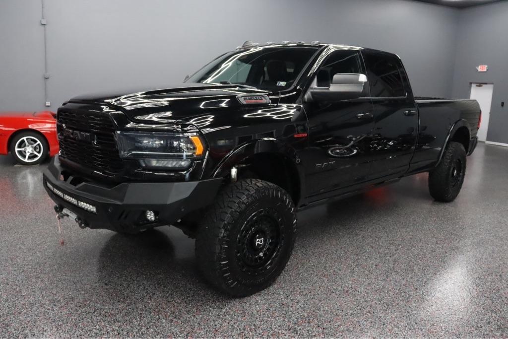 2020 RAM 3500 Limited Crew Cab LWB 4WD
