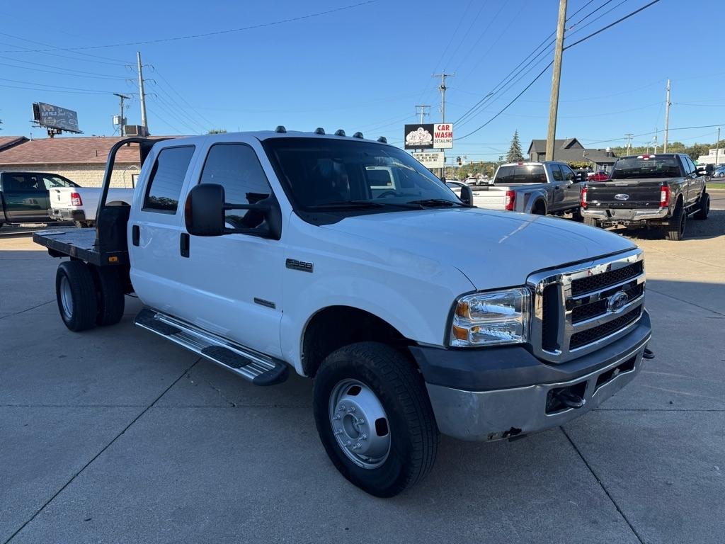 2006 Ford F-350 Super Duty Chassis Cab XL