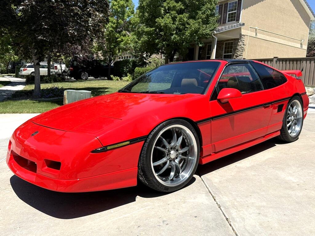 1988 Pontiac Fiero GT