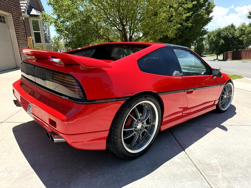 Pontiac Fiero GT 1988