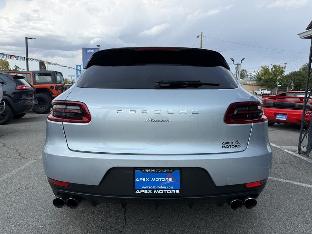 Porsche Macan AWD 4dr Turbo 2017