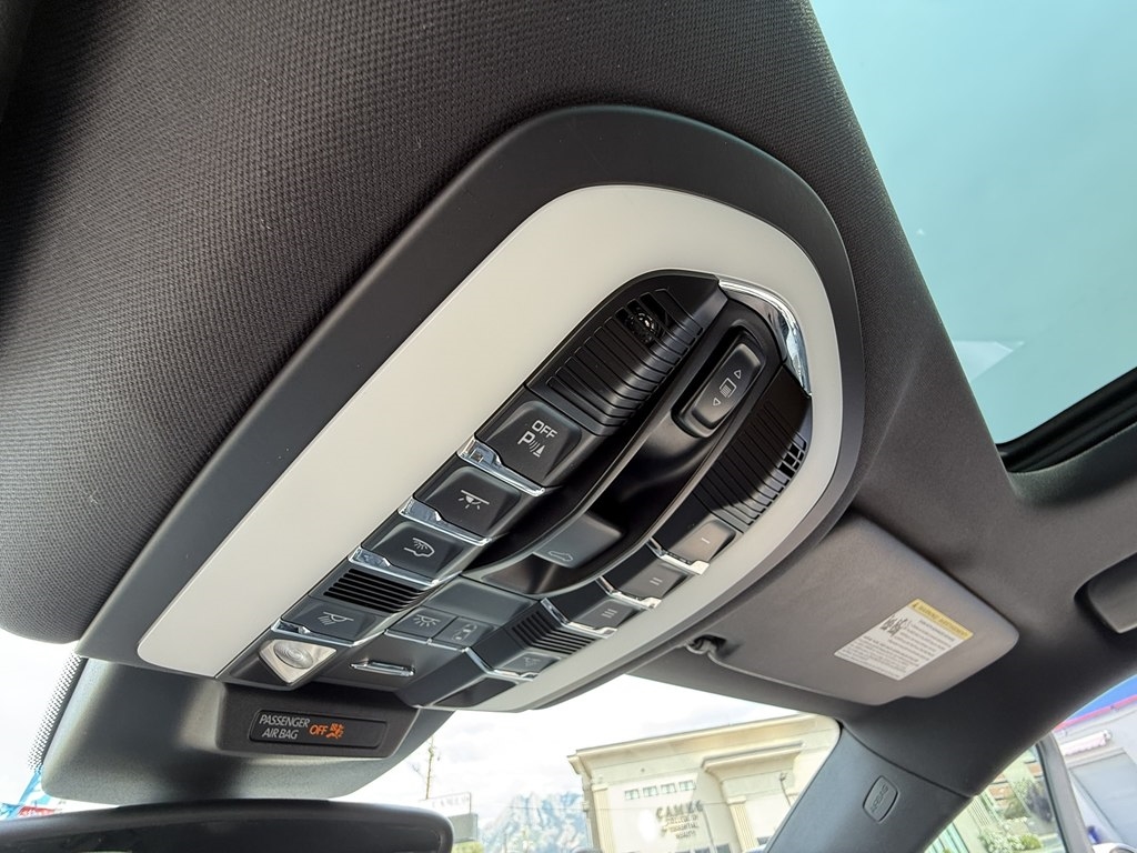 Porsche Macan AWD 4dr Turbo 2017