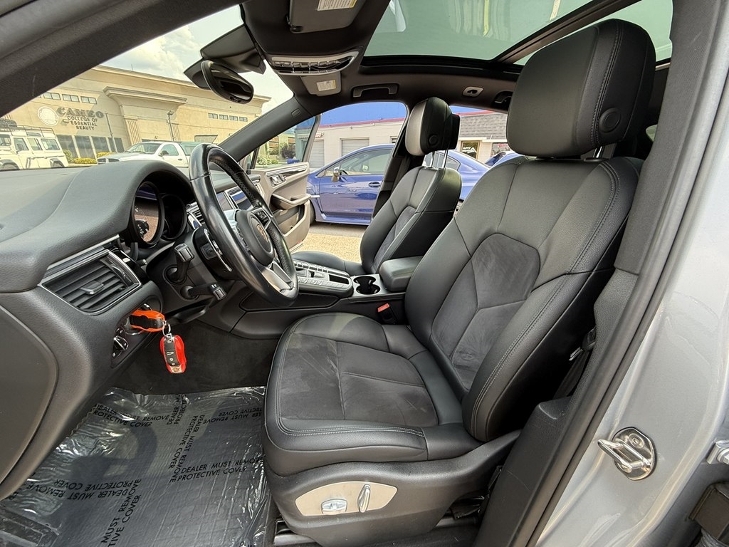 Porsche Macan AWD 4dr Turbo 2017