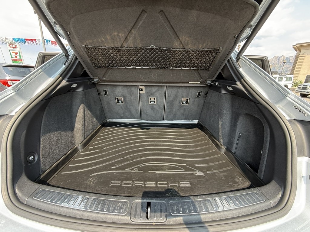 Porsche Macan AWD 4dr Turbo 2017