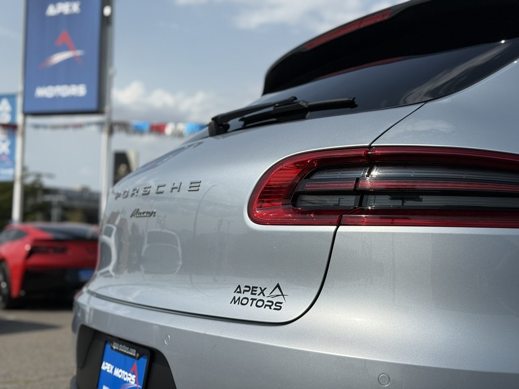 Porsche Macan AWD 4dr Turbo 2017