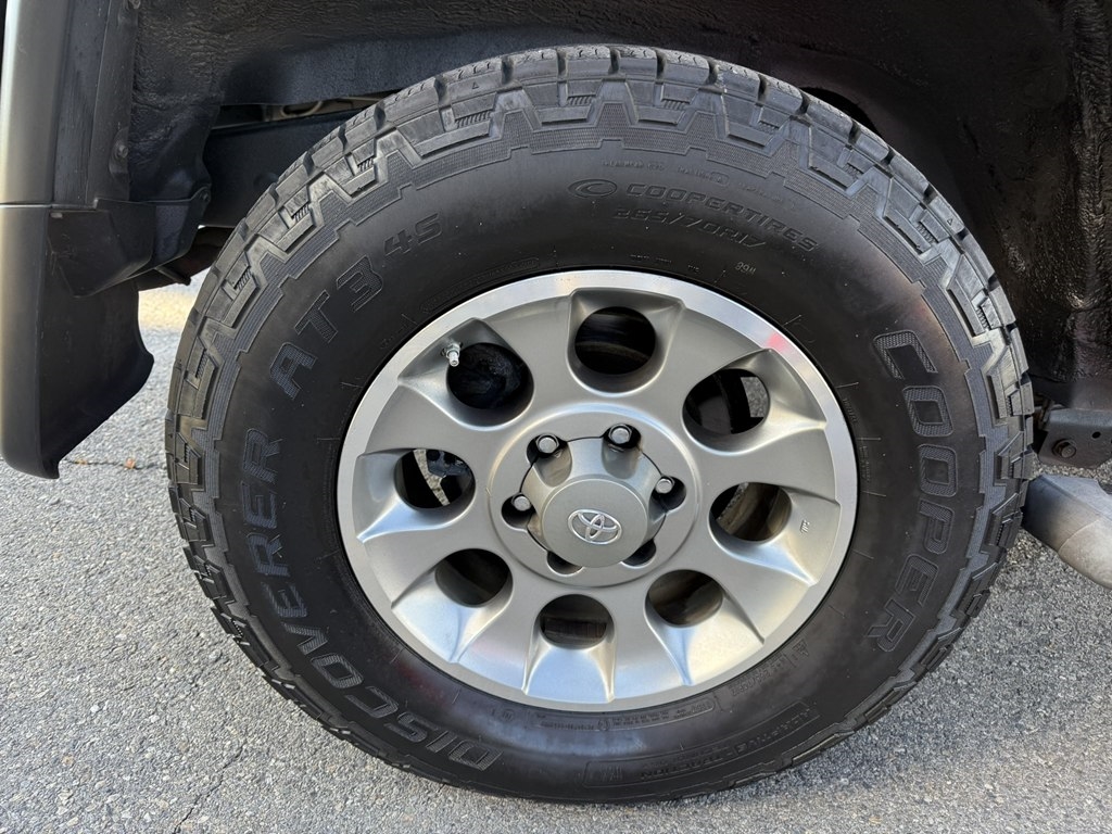 Toyota FJ Cruiser 4WD MT 2013
