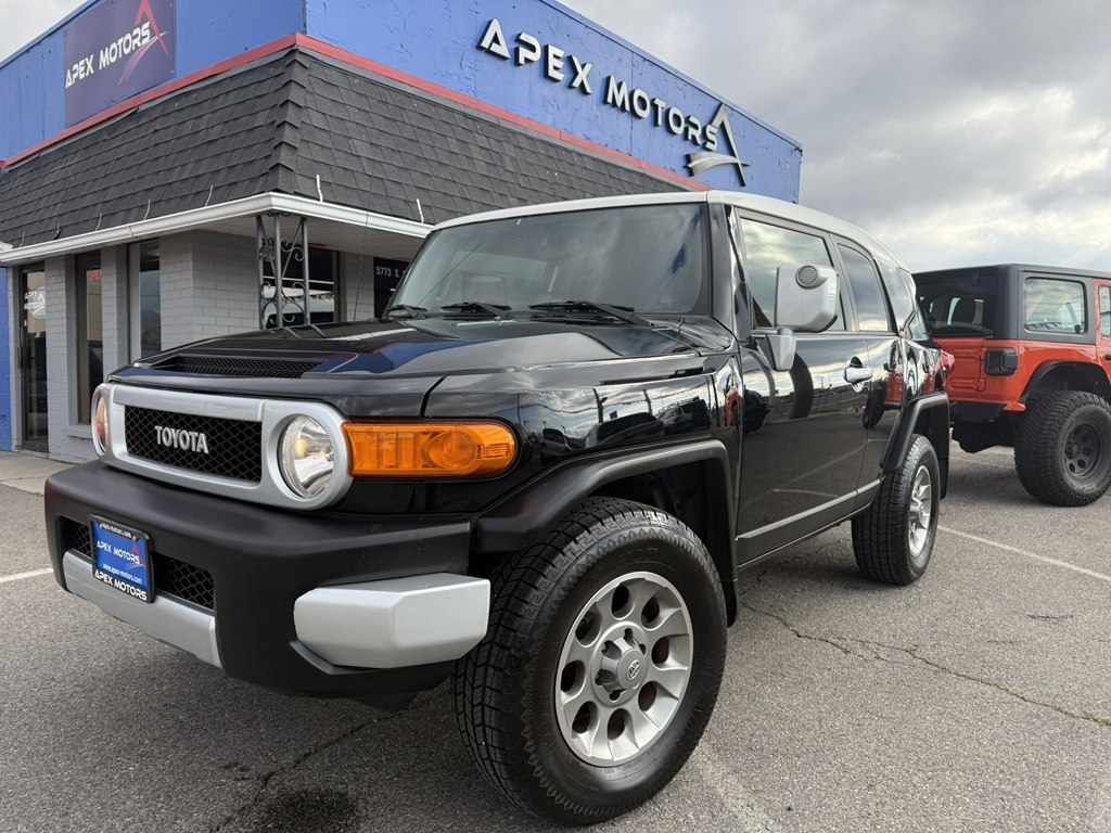 2013 Toyota FJ Cruiser 4WD AT