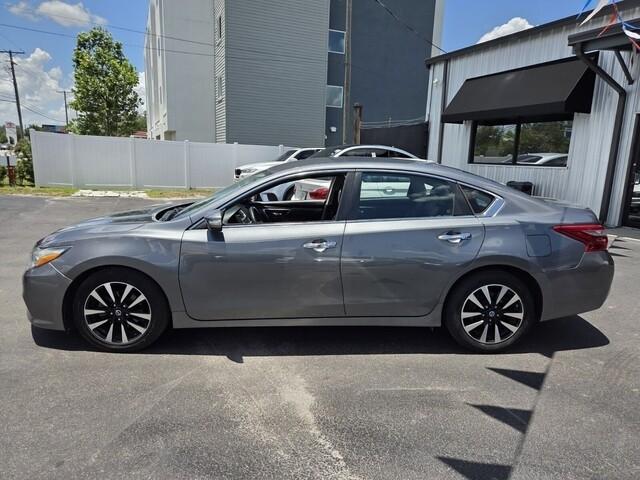 Nissan Altima  2018