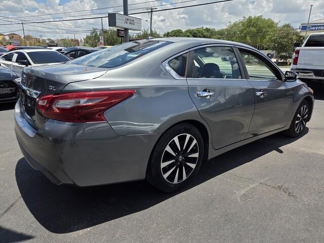 Nissan Altima  2018