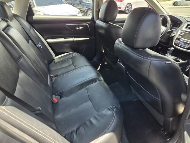 Nissan Altima  2018