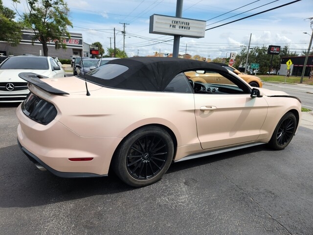 Ford Mustang  2020 Ford Mustang  2020