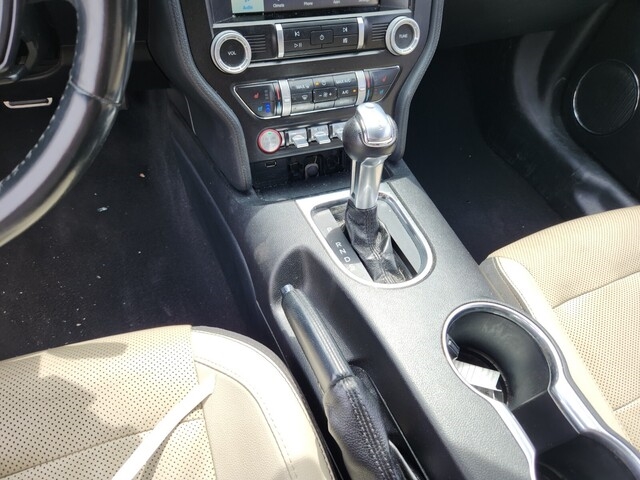 Ford Mustang  2020 Ford Mustang  2020