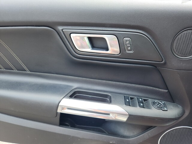 Ford Mustang  2020 Ford Mustang  2020