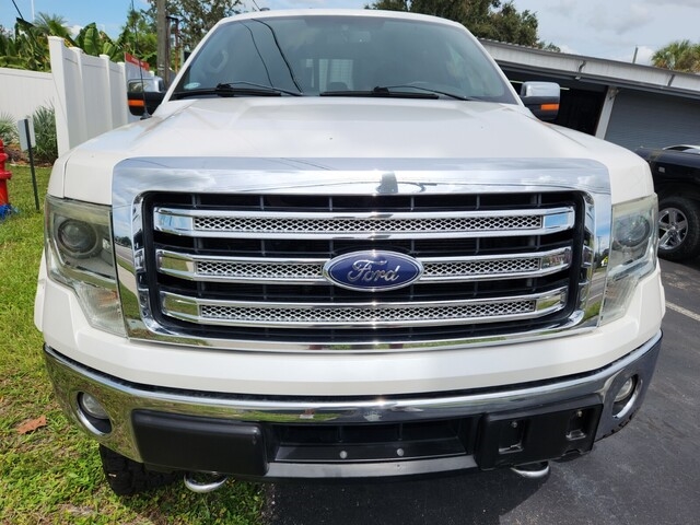 2014 Ford F-150 Lariat photo 2