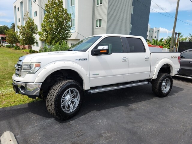 2014 Ford F-150 Lariat photo 3