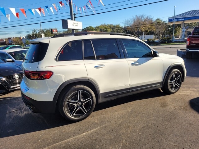 Mercedes-Benz GLB-Class  2021