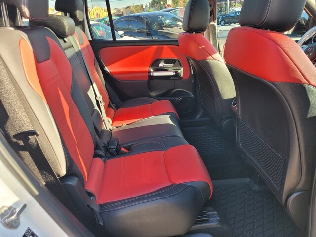 Mercedes-Benz GLB-Class  2021