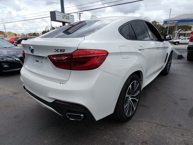 BMW X6  2019