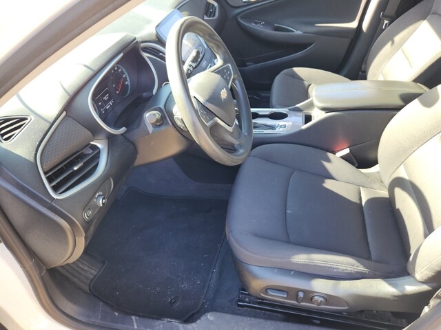 Chevrolet Malibu  2022