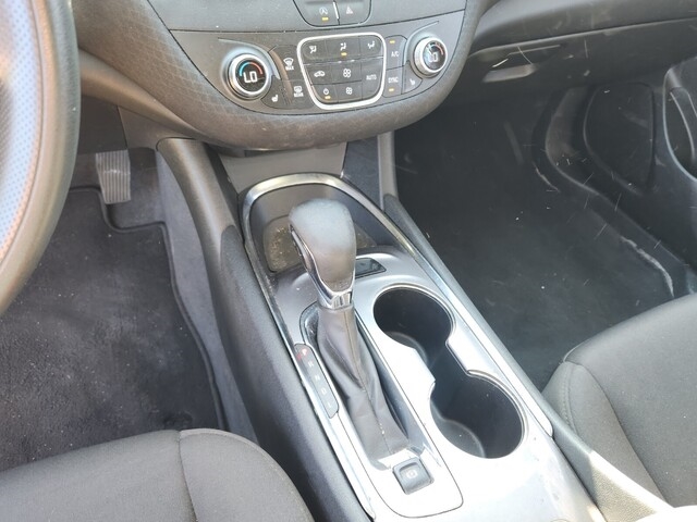 Chevrolet Malibu  2022