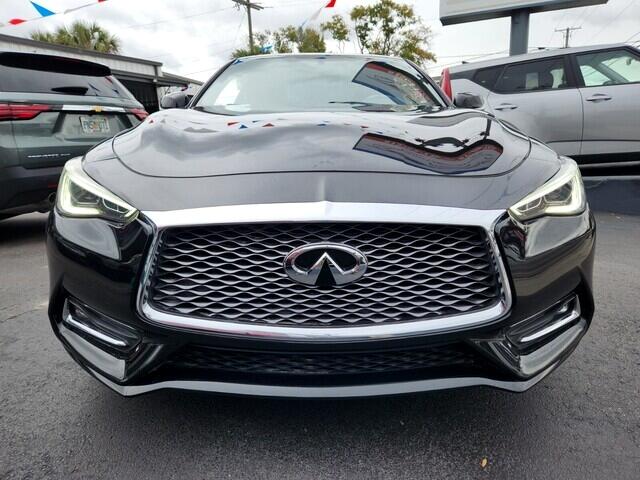 Infiniti Q60 3.0t LUXE 2018