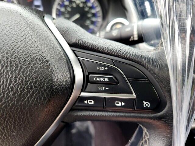 Infiniti Q60 3.0t LUXE 2018