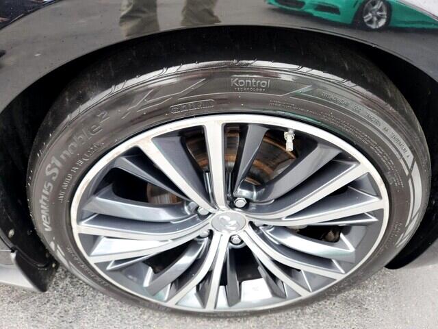 Infiniti Q60 3.0t LUXE 2018