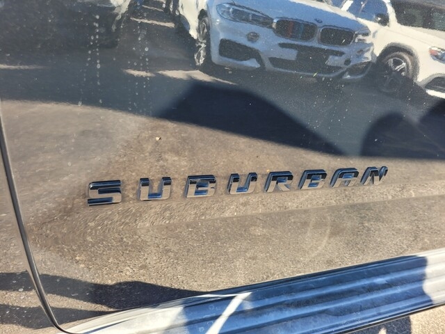 Chevrolet Suburban  2018