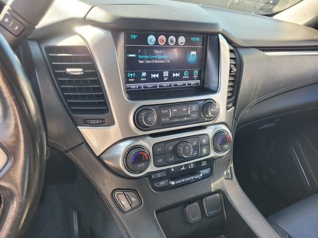 Chevrolet Suburban  2018