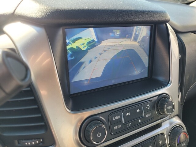 Chevrolet Suburban  2018