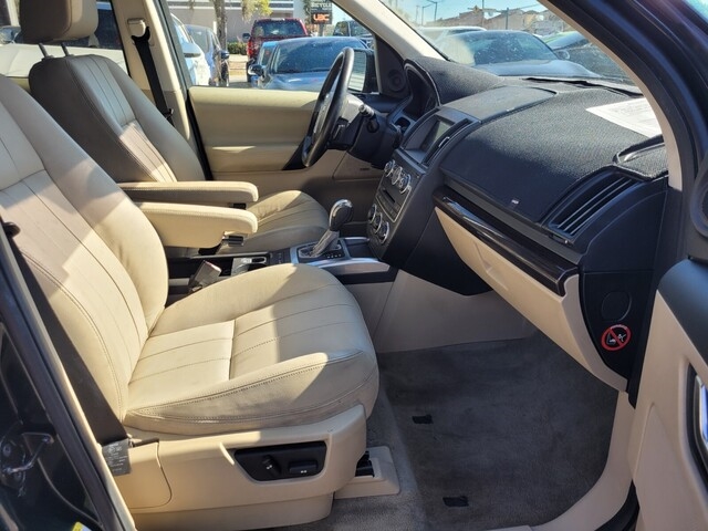 Land Rover LR2  2014