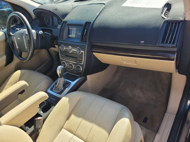 Land Rover LR2  2014