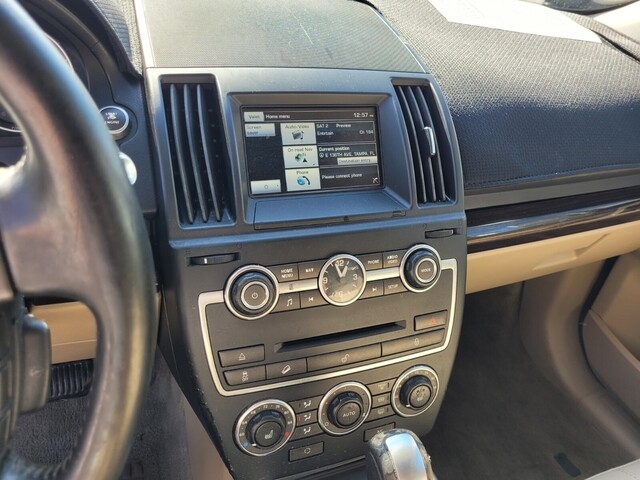 Land Rover LR2  2014