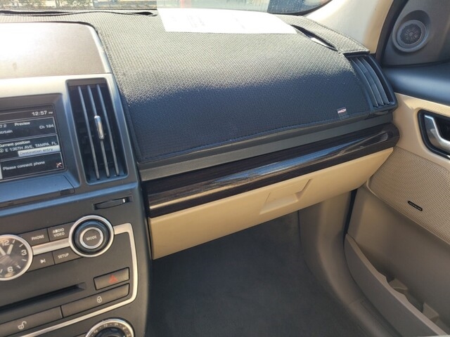 Land Rover LR2  2014