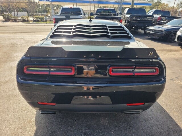 Dodge Challenger R/T SCAT Pack 2020