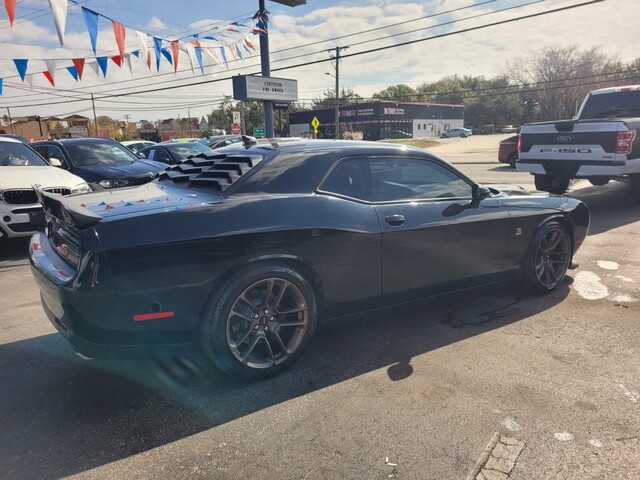 Dodge Challenger R/T SCAT Pack 2020
