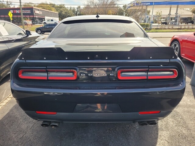 Dodge Challenger  2018