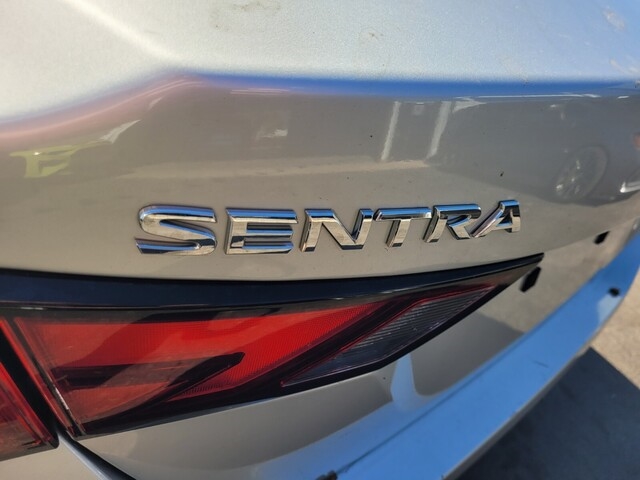 Nissan Sentra SV 2022