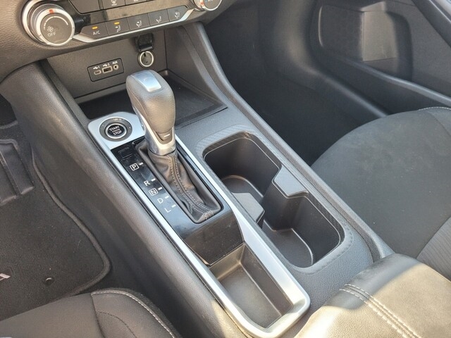 Nissan Sentra SV 2022